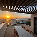 Santa Barbara Seafront W Jacuzzi Pool Villa