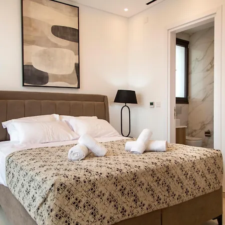 Santa Barbara Seafront W Jacuzzi Pool