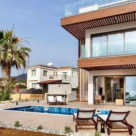 Villa Santa Barbara Seafront W Jacuzzi Pool Paphos