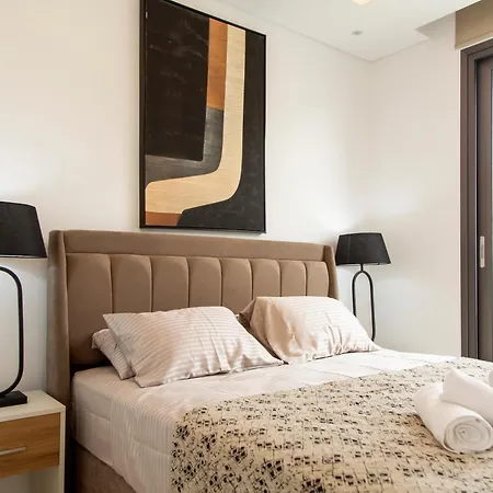 Santa Barbara Seafront W Jacuzzi Pool * بافوس