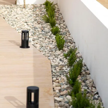 Santa Barbara Seafront W Jacuzzi Pool Villa *