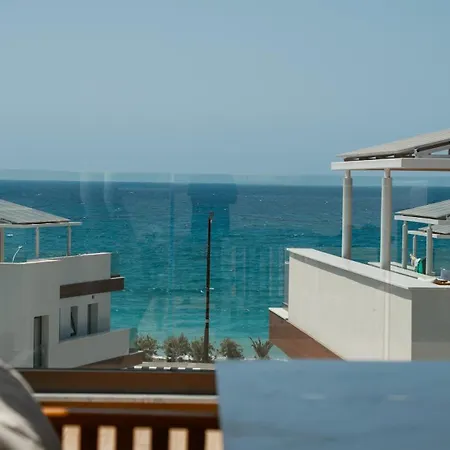 Santa Barbara Seafront W Jacuzzi Pool Villa *