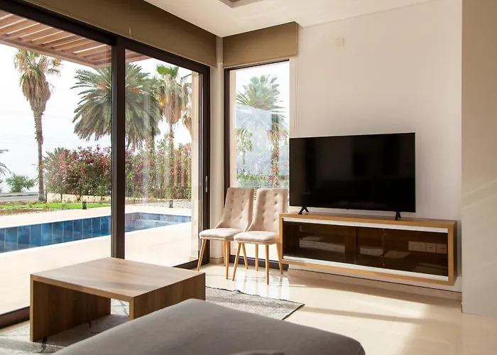 Santa Barbara Seafront W Jacuzzi Pool ヴィラ パ フォス