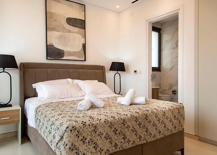 Santa Barbara Seafront W Jacuzzi Pool