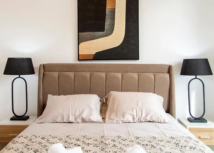 Santa Barbara Seafront W Jacuzzi Pool *