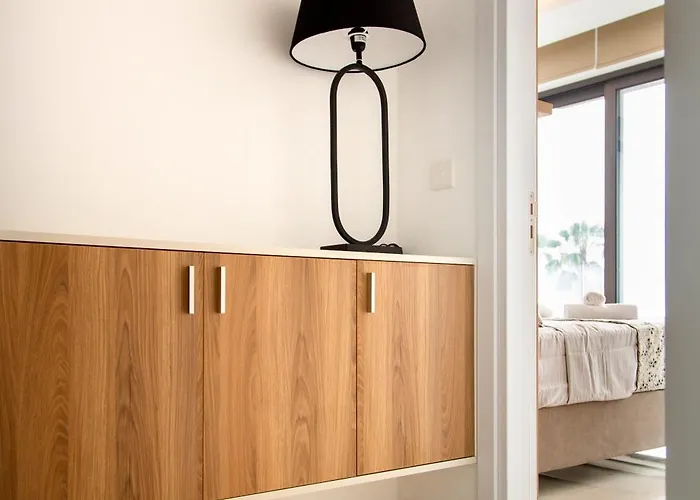 Santa Barbara Seafront W Jacuzzi Pool *