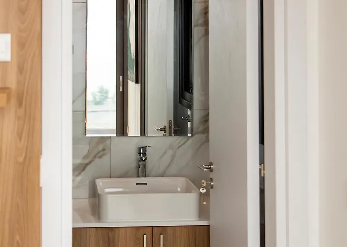 Santa Barbara Seafront W Jacuzzi Pool