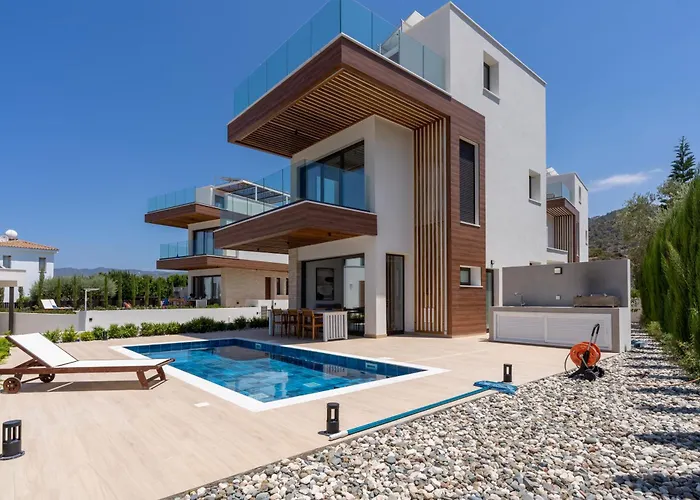 Santa Barbara Seafront W Jacuzzi Pool Vila *