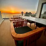 Santa Barbara Seafront W Jacuzzi Pool Villa